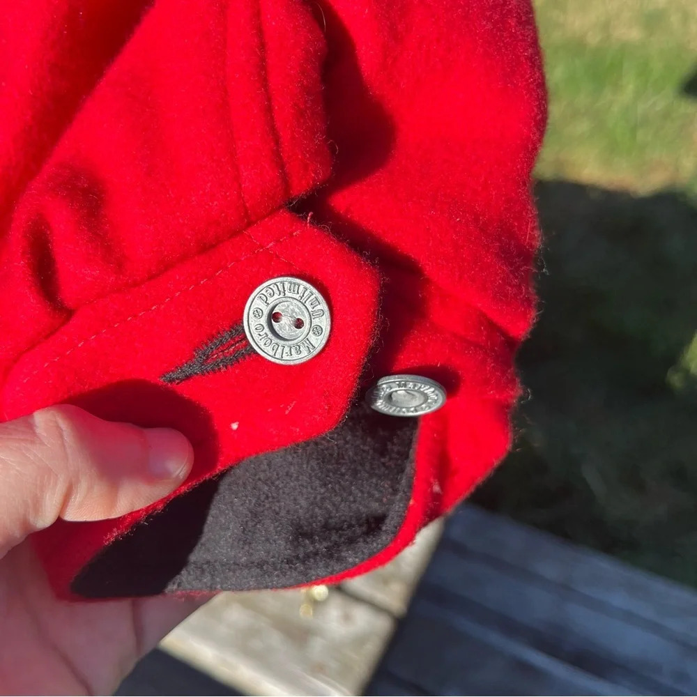 MARLBORO ~ Reversible Wool Men’s Red and Black Zip Jacket with Logo and Pockets - Picture 10 of 15